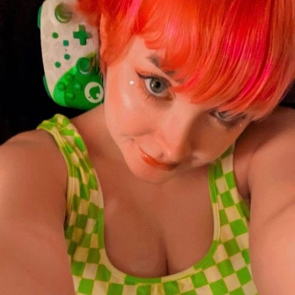 Meet your Posher, Ava - Picture 1 of 1